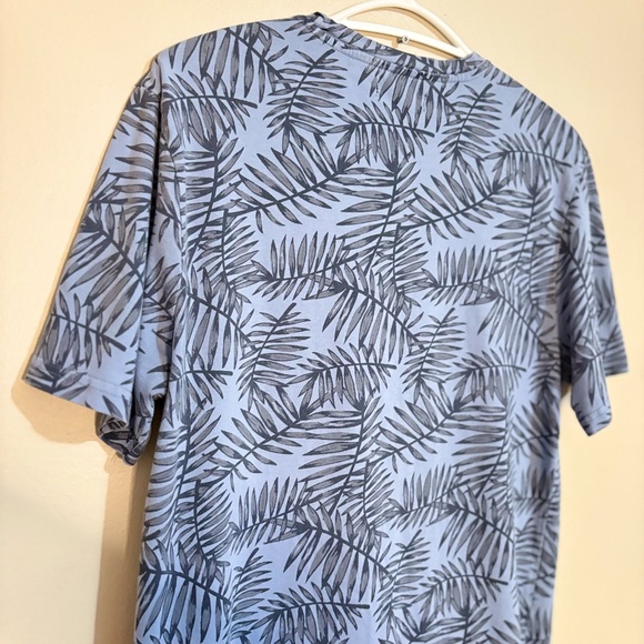 Silver Jeans Smokey Blue Leaf Print Tee 100% Cotton - Picture 11 of 13
